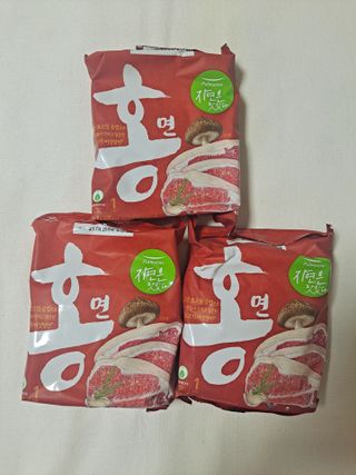 [풀무원] 자연은맛있다 정면, 백면, 홍면  세트 — 5점을 준 리뷰어가 2021년 4월 올린 사용 사진