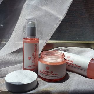 아이앤립 / EYENLIP 아이앤립 연어오일 리바이탈라이징 토너+앰플+크림 3종 세트 — 5점을 준 리뷰어가 2021년 8월 올린 사용 사진