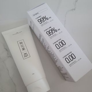 [베러오리진] 무화과 크리미 딥 폼 클렌저/피부 노폐물 & 미세먼지 99 세정 인증 민감성 피부 무자극 인증 — 5점을 준 리뷰어가 2021년 11월 올린 사용 사진