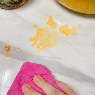 상상e상 아델라 LPM 원형 접이식테이블 — 3점을 준 리뷰어가 2021년 12월 올린 사용 사진