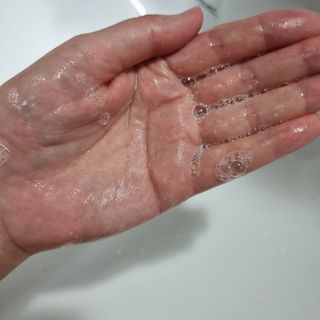 테이크어샤워 구매평)우붓 바디워시 Ubud BODY WASH 250ML — 5점을 준 리뷰어가 2025년 9월 올린 사용 사진