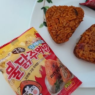 삼양냉동 [삼양] 불닭참치마요구운주먹밥+불닭볶음김치구운주먹밥 2세트구성 — 5점을 준 리뷰어가 2021년 2월 올린 사용 사진
