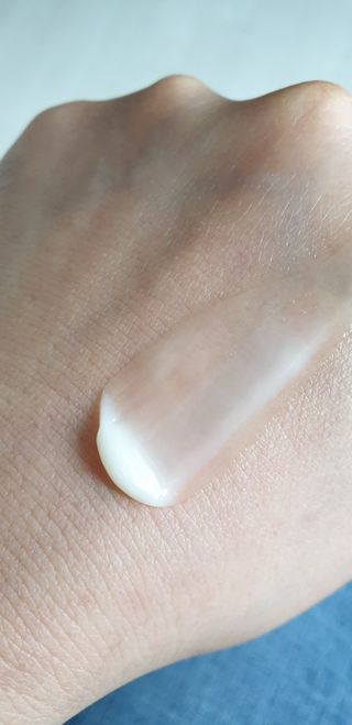 [NEW 탄력유턴 아이크림] AHC 유스 래스팅 리얼 아이크림 포 페이스 — 5점을 준 리뷰어가 2021년 1월 올린 사용 사진