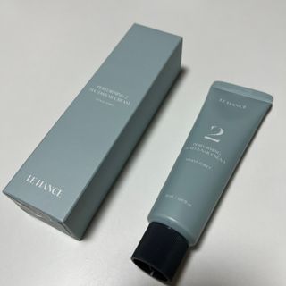 르핸스 퍼포밍 2 핸드&네일 비반트포렛/베티버포그 — 4.5점을 준 리뷰어가 2023년 1월 올린 사용 사진