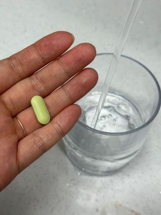 클린24시간 지중해로 쏙빠지다 1SET (800mg*60정) — 5점을 준 리뷰어가 2023년 5월 올린 사용 사진