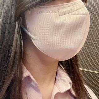 애니가드 셋업메베마스크 (대형 4컬러 + 중형 4컬러) — 5점을 준 리뷰어가 2022년 4월 올린 사용 사진