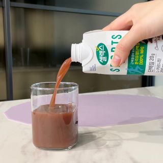 셀렉스스포츠 셀렉스 스포츠 웨이 프로틴 초콜릿 _ 330ml x 12팩 — 5점을 준 리뷰어가 2021년 5월 올린 사용 사진