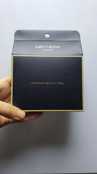툴앤썸 로즈골드 에디션 치크or쉐딩 브러시+밀키 내추럴 스펀지+호빵 곤약 스펀지 — 4점을 준 리뷰어가 2021년 2월 올린 사용 사진