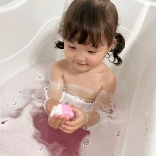 소담스퀘어 상암 Evreryday Bath Bomb Day7(에브리데이 배쓰밤 데이7) / 7종 중 2종 랜덤발송 — 5점을 준 리뷰어가 2022년 11월 올린 사용 사진