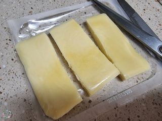 앙투어솔레 아일랜드 구워먹는 치즈 100 자연 치즈 와인안주 300g(100g x 3팩) — 5점을 준 리뷰어가 2022년 7월 올린 사용 사진