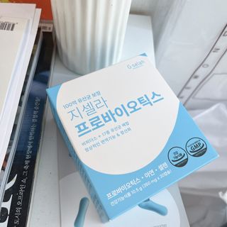 [지셀라] 프로바이오틱스 100억 유산균 보장 (1개월분 / 350mg X 30캡슐) — 5점을 준 리뷰어가 2023년 4월 올린 사용 사진