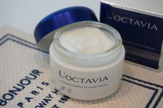 록타비아 Artisan Complete Face Cream — 5점을 준 리뷰어가 2023년 10월 올린 사용 사진