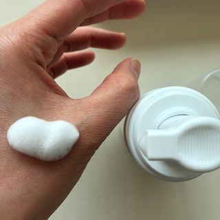 [바이로담] 저자극 약산성버블 폼 폼클렌징 150ml — 5점을 준 리뷰어가 2021년 4월 올린 사용 사진