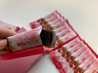헬스업_쁘띠쁘띠석류콜라겐젤리_20g x 14포 — 5점을 준 리뷰어가 2021년 2월 올린 사용 사진