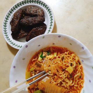한성기업 명란한 떡갈비 — 5점을 준 리뷰어가 2021년 8월 올린 사용 사진
