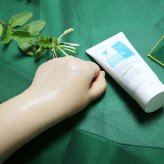 랑벨 수퍼내츄럴 아쿠아 수딩 크림 100ml — 5점을 준 리뷰어가 2022년 5월 올린 사용 사진