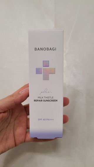 바노바기 코스메틱 바노바기 밀크씨슬 리페어 시카 선스크린 플러스 50ml — 5점을 준 리뷰어가 2023년 2월 올린 사용 사진