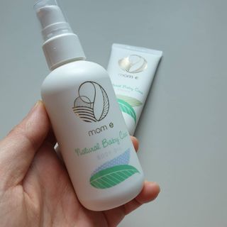 mom e 맘이 내추럴 베이비 케어 크림+바디오일 — 5점을 준 리뷰어가 2021년 1월 올린 사용 사진