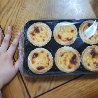 디앙뜨 포르투갈 에그타르트 오리지널 맛+패션후르츠+초콜릿타르트 맛 중 택1 — 5점을 준 리뷰어가 2021년 7월 올린 사용 사진