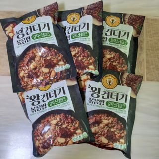 한성기업 무볼레 왕건더기 볶음밥 갈릭스테이크 — 4점을 준 리뷰어가 2021년 10월 올린 사용 사진