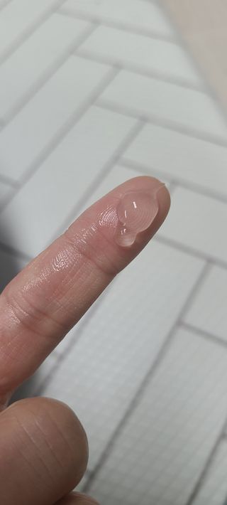 김정문알로에 큐어 큐어 맥시 알로에베라 겔 크림 — 4점을 준 리뷰어가 2021년 3월 올린 사용 사진
