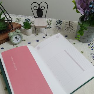응원과 위로가 필요한 당신에게  리훈 하고싶은말 스터디 플래너 — 5점을 준 리뷰어가 2021년 4월 올린 사용 사진