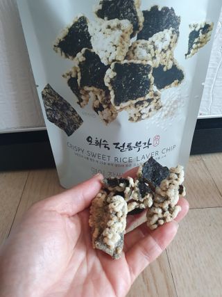 오희숙 전통부각 명인 찹쌀김부각, 찹쌀다시마부각, 황태껍질튀각 총 6봉 — 5점을 준 리뷰어가 2021년 6월 올린 사용 사진