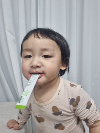 [이뮤니티플러스]우리아이 면역오키, 건강오키 _ 키즈오키 비타민초코홍삼 10포 1box — 5점을 준 리뷰어가 2022년 1월 올린 사용 사진