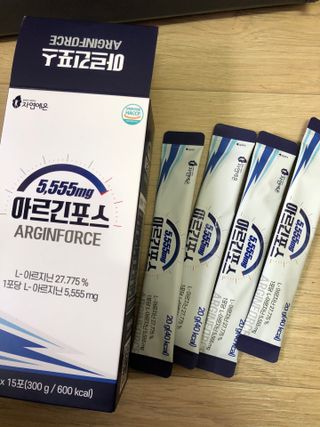 자연에온 아르긴포스 L-아르기닌 5555mg 스틱 15개입 1박스 — 5점을 준 리뷰어가 2021년 4월 올린 사용 사진
