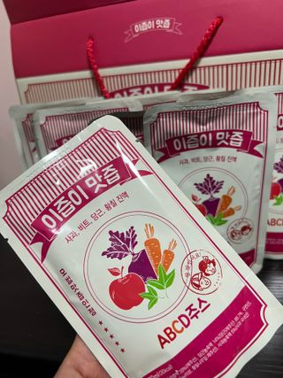 본황칠 이즙이 맛즙 ABC주스 30EA — 5점을 준 리뷰어가 2022년 7월 올린 사용 사진