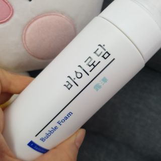 [바이로담] 저자극 약산성버블 폼 폼클렌징 150ml — 5점을 준 리뷰어가 2021년 3월 올린 사용 사진