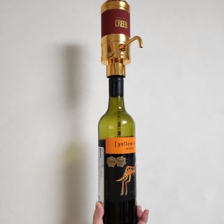 와인웨이터 당신은 별을 마시고있소, 크리비 와인 디스펜서 — 5점을 준 리뷰어가 2023년 1월 올린 사용 사진