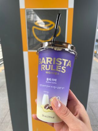 바리스타룰스 돌체 라떼 — 5점을 준 리뷰어가 2023년 4월 올린 사용 사진
