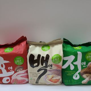 [풀무원] 자연은맛있다 정면, 백면, 홍면  세트 — 5점을 준 리뷰어가 2021년 4월 올린 사용 사진