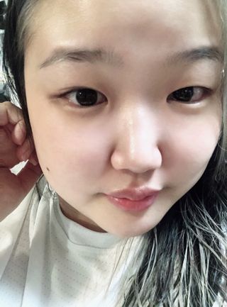 리더스코스메틱 리더스 퍼스트 샷 액티브 에센스 에이지 컨트롤 — 4점을 준 리뷰어가 2021년 11월 올린 사용 사진
