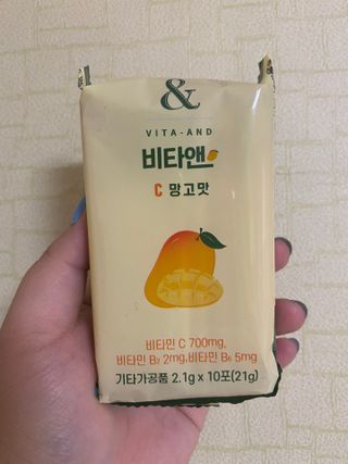 비타앤C 레몬맛, 망고맛 — 4점을 준 리뷰어가 2021년 6월 올린 사용 사진