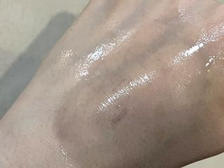 스킨큐어 산다화 순한 클렌징 동백 오일 200ml — 5점을 준 리뷰어가 2023년 4월 올린 사용 사진