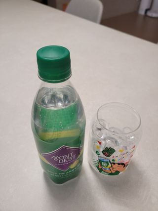 몽베스트 Montbest with Sparkling water Lemon OR Lime 20병(랜덤) — 5점을 준 리뷰어가 2022년 7월 올린 사용 사진