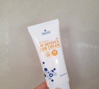 [트리티스] UV 디펜스 선크림 PA+++ / SPF50+  60ml — 5점을 준 리뷰어가 2020년 12월 올린 사용 사진