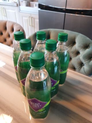 몽베스트 Montbest with Sparkling water Lime20병 — 4.5점을 준 리뷰어가 2022년 7월 올린 사용 사진