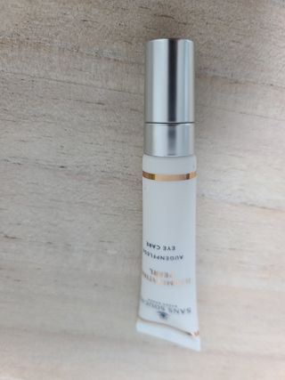 산수시 일루미네이팅 펄 영양 다크서클 스틱 아이 크림 케어 15ml — 5점을 준 리뷰어가 2021년 6월 올린 사용 사진