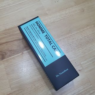 Dr.느루벗 느루벗 옴므 토탈 케어 올인원 118ml 남자 남성 스킨 로션 에센스 크림 화장품 — 4점을 준 리뷰어가 2021년 3월 올린 사용 사진