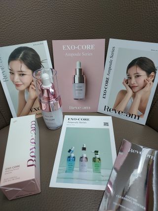 나우 [리브엠] 123억개 엑소좀으로 채운 눈부신 광채, 엑소코어 화이트닝 텐션 앰플 — 5점을 준 리뷰어가 2023년 5월 올린 사용 사진