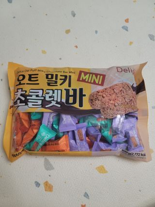 델리스 오트 밀키 초콜릿 바 — 4점을 준 리뷰어가 2022년 3월 올린 사용 사진
