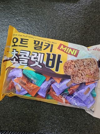 델리스 오트 밀키 초콜릿 바 — 5점을 준 리뷰어가 2022년 3월 올린 사용 사진