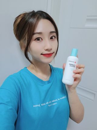 리더스코스메틱 리더스 카밍 바이오틱스 에센스 워터 — 5점을 준 리뷰어가 2022년 2월 올린 사용 사진