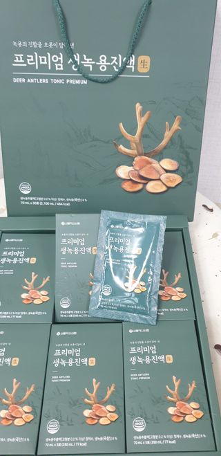서울약사신협 약사신협_생녹용 진액_70ml x 30포 — 4점을 준 리뷰어가 2021년 7월 올린 사용 사진