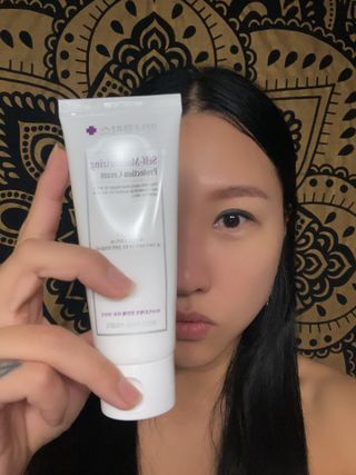 셀프 모이스처라이징 프로텍션 크림 셀프 모이스처라이징 프로텍션크림 — 4점을 준 리뷰어가 2022년 4월 올린 사용 사진