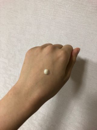 [NEW 탄력유턴 아이크림] AHC 유스 래스팅 리얼 아이크림 포 페이스 — 5점을 준 리뷰어가 2021년 2월 올린 사용 사진