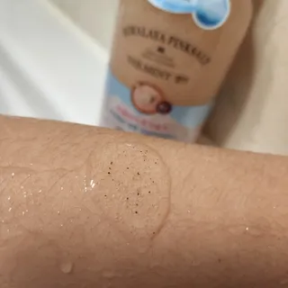 벨먼 내추럴스파 수분광채 스크럽 바디워시 600ml 5종 — 5점을 준 리뷰어가 2022년 5월 올린 사용 사진